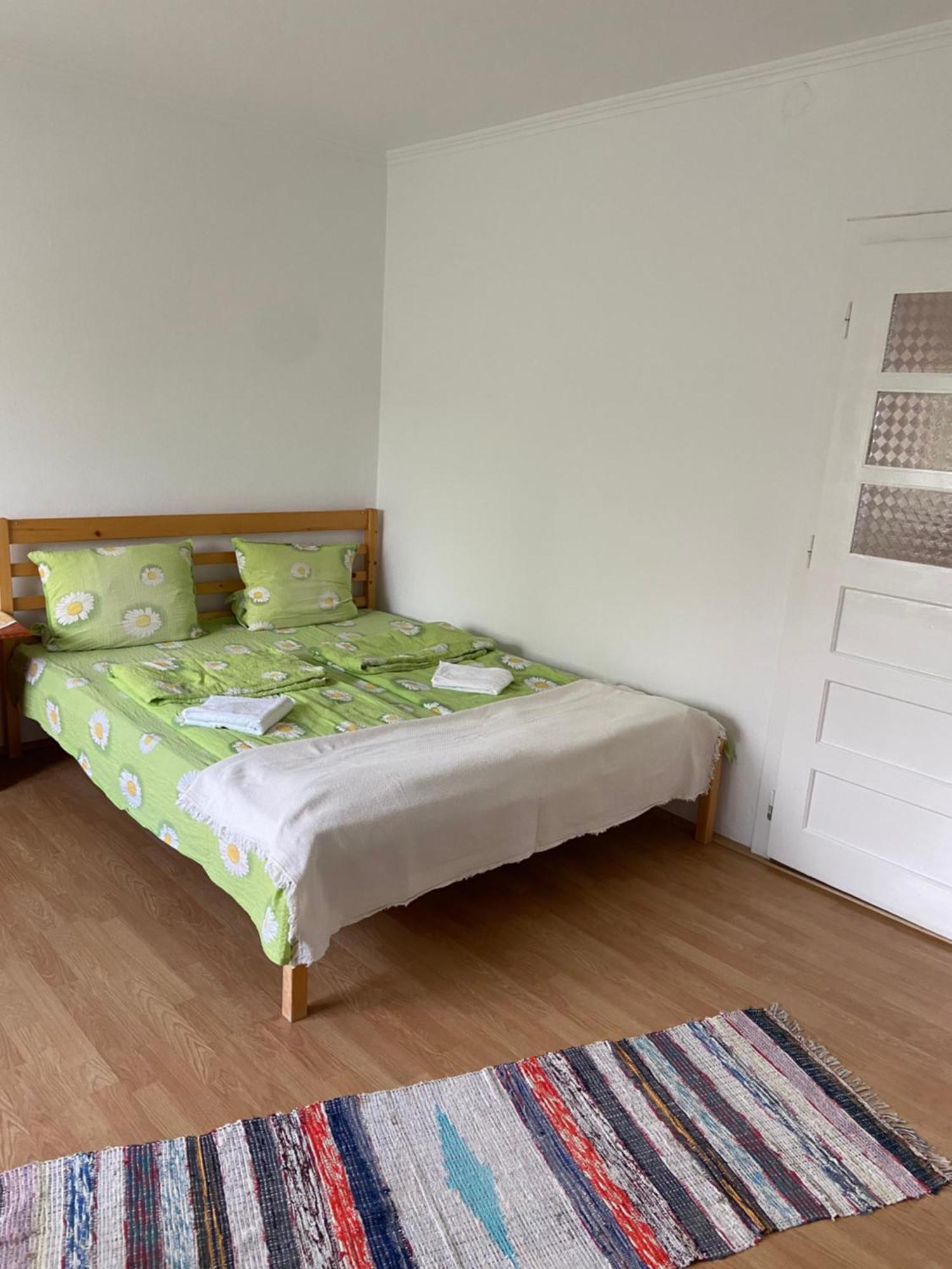 Aparthotel Balazs Vendeghaz Lupeni  Zewnętrze zdjęcie